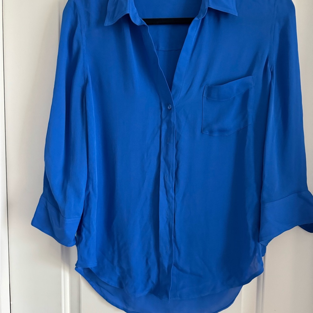 L'AGENCE Blue Notched Collar Button Down Blouse